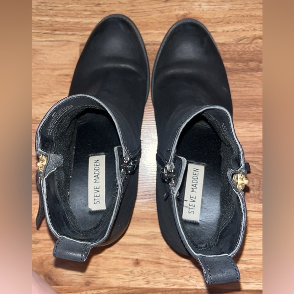 Steve Madden Women’s Black Leather Booties- Size 8 - Picture 6 of 12